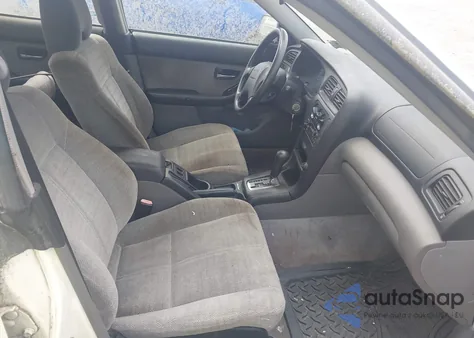 2001 Subaru Legacy L из США, поврежденный, VIN 4S3BH635617302512